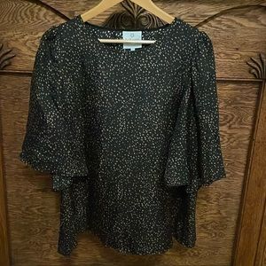 LaRoque wide 3/4 sleeve mini leopard print top